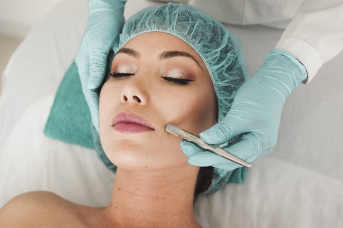 Anti-Aging-Gesichtsbehandlung